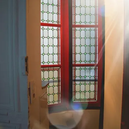 Apartmán Loft Zen - Jacuzzi - Centre Historique